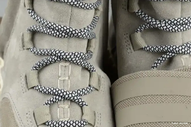 hype x Boost Yeezy Grey 750 adidas Kanye B35309 West 0613